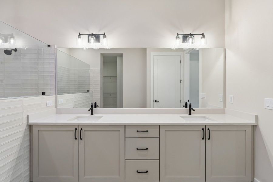 Owner's Bath