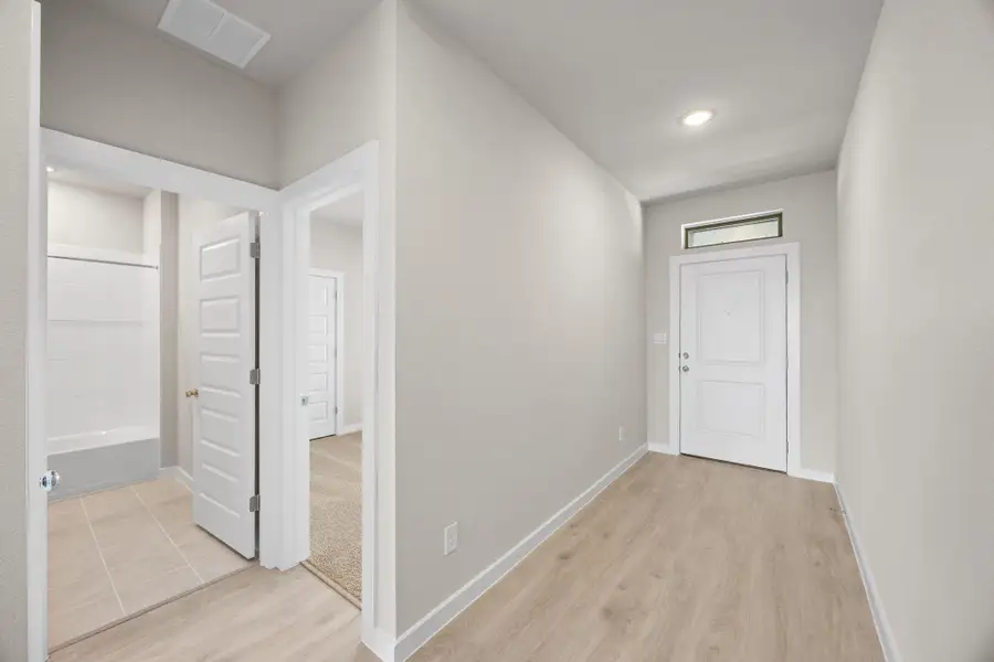 Spacious, unfurnished interior of a new home in Prairie Winds, Hutto (Image 38). Spacious, unfurnished interior of a new home in Prairie Winds, Hutto (Image 38).