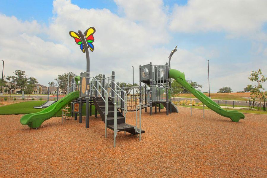 Nolina Amenities