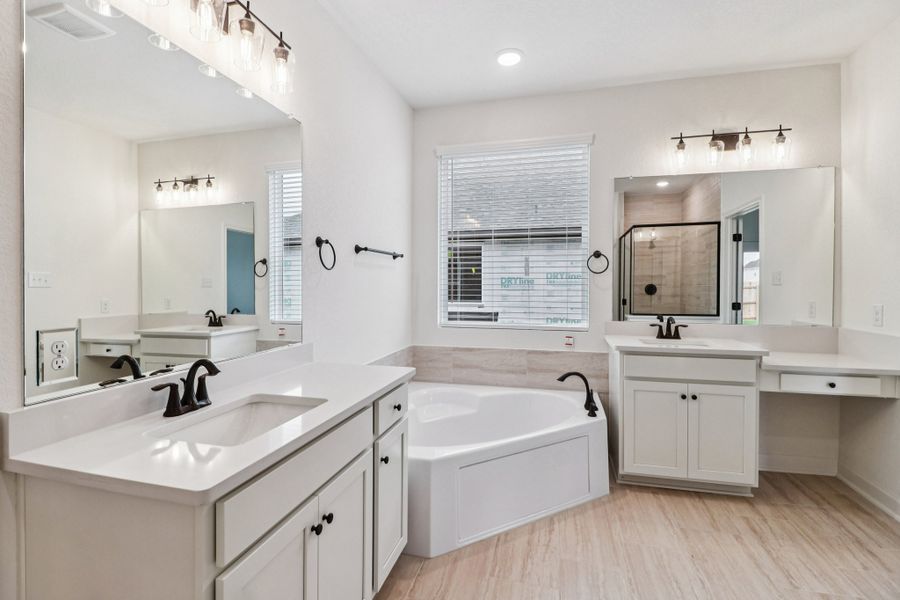 Representative furnished interior of a home built from the San Saba by Ashton Woods in The Heritage at Saddlebrook Ranch 70's, Schertz (Image 6). Representative furnished interior of a home built from the San Saba by Ashton Woods in The Heritage at Saddlebrook Ranch 70's, Schertz (Image 6).