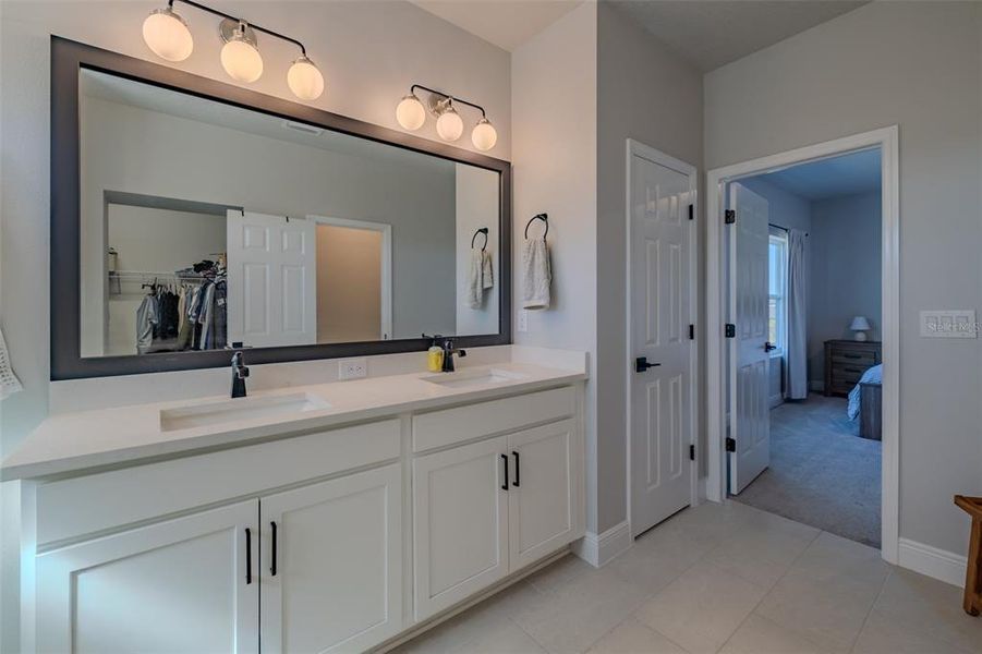 Furnished interior view inside a new home in Waterset Garden Series, Apollo Beach (Image 41).