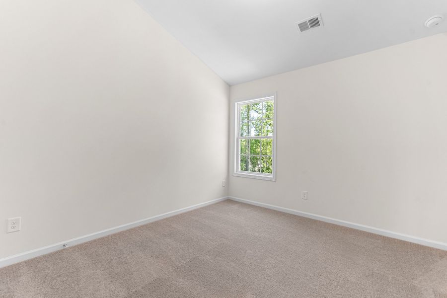 Bedroom:4631 Capulet Court