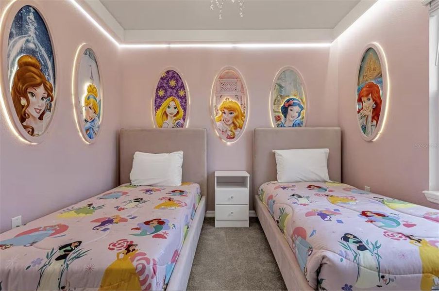 Furnished interior view inside a new home in , Davenport (Image 39).