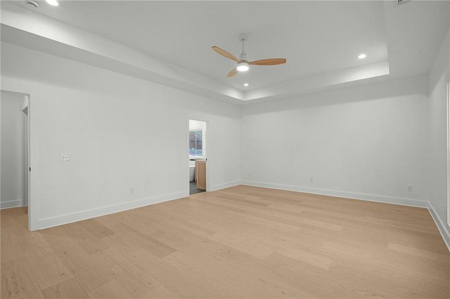 Spacious, unfurnished interior of a new home in , Calhoun (Image 22).