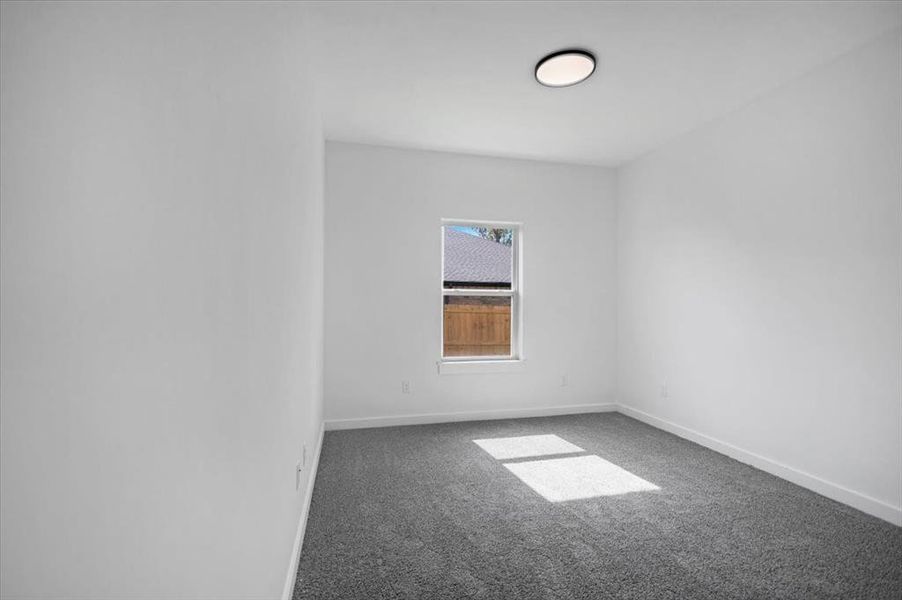 Spacious, unfurnished interior of a new home in , Lindale (Image 31).