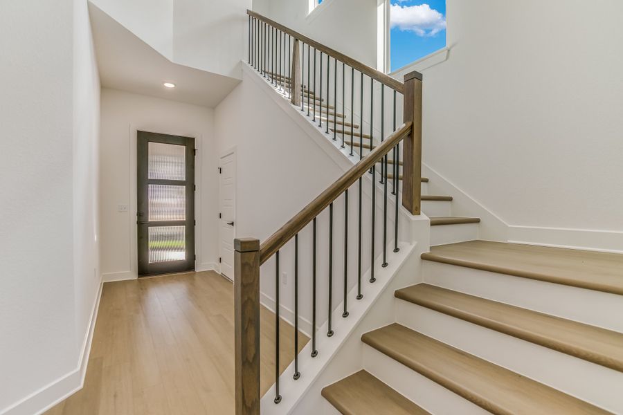 Spacious, unfurnished interior of a new home in South Brook, Leander (Image 11). Spacious, unfurnished interior of a new home in South Brook, Leander (Image 11).