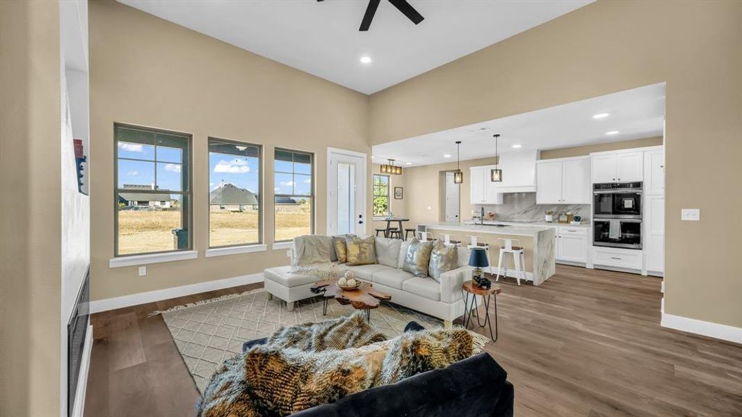 Furnished interior view inside a new home in Saddle Crest Estates, Weatherford (Image 30). Furnished interior view inside a new home in Saddle Crest Estates, Weatherford (Image 30).