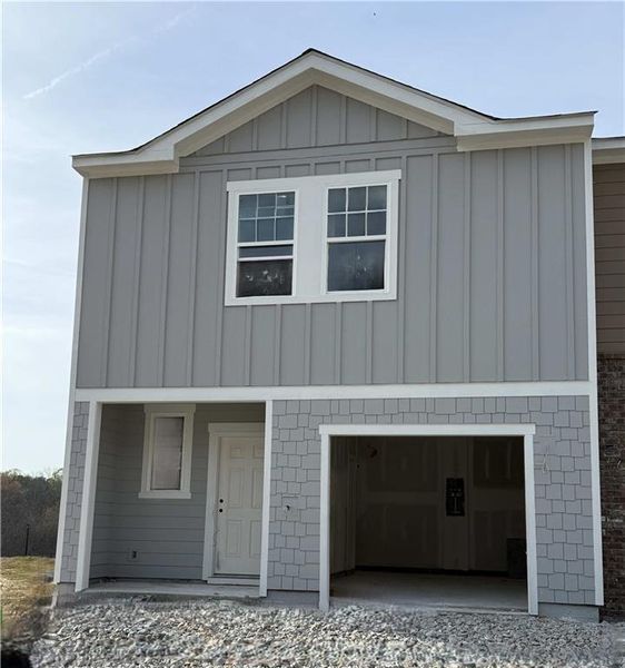 Image 14 of a home in Kingston Cove.