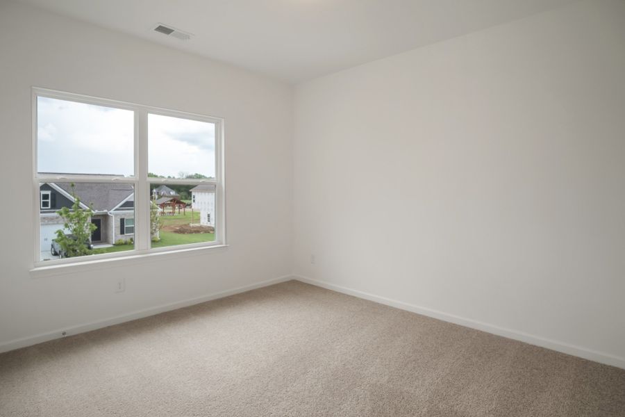 *This is a marketing photo. Colors/options may be different.*