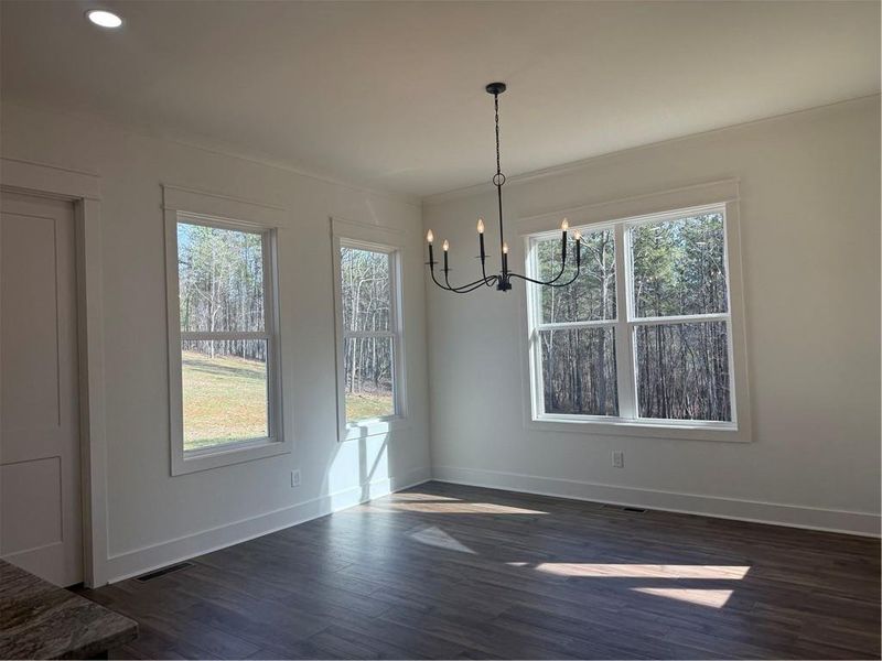 Spacious, unfurnished interior of a new home in , Waleska (Image 26).