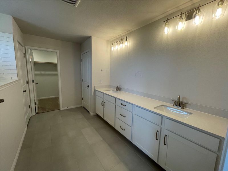 Furnished interior view inside a new home in Covered Bridge, Hutto (Image 9). Furnished interior view inside a new home in Covered Bridge, Hutto (Image 9).