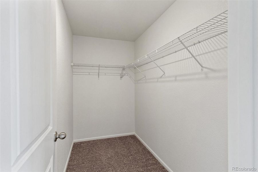 Spacious, unfurnished interior of a new home in Sky Ranch Villas, Watkins (Image 25). Spacious, unfurnished interior of a new home in Sky Ranch Villas, Watkins (Image 25).