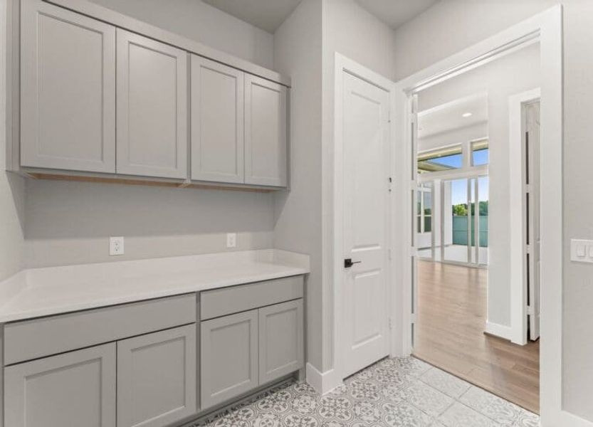 22-custom-DVA06580 22-custom-DVA06580