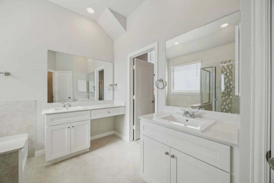 Furnished interior view inside a new home in Solterra Texas, Mesquite (Image 5). Furnished interior view inside a new home in Solterra Texas, Mesquite (Image 5).