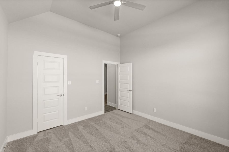 Spacious, unfurnished interior of a new home in Briarwood Crossing, Rosenberg (Image 30). Spacious, unfurnished interior of a new home in Briarwood Crossing, Rosenberg (Image 30).