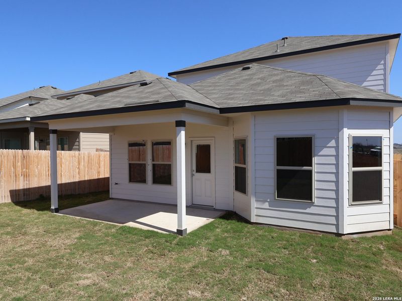 Exterior details and patio area of a home in Paloma Park, Converse (Image 23).
