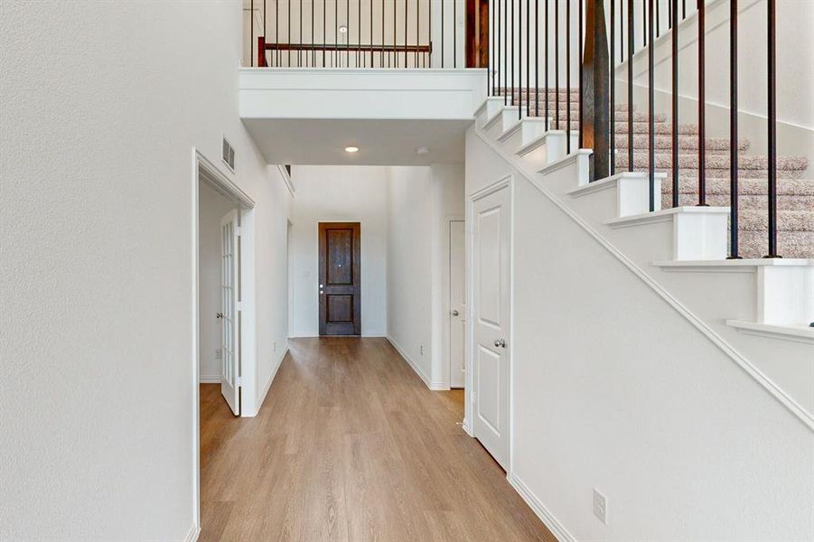 Spacious, unfurnished interior of a new home in Lilybrooke at Legacy Hills, Celina (Image 18).