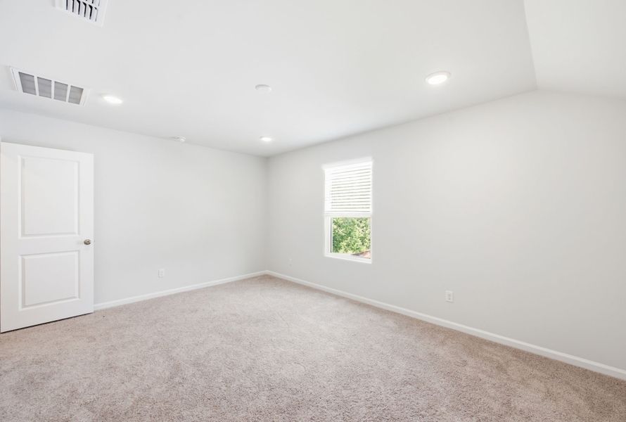 Spacious, unfurnished interior of a new home in Carriage Estates, Lexington (Image 26). Spacious, unfurnished interior of a new home in Carriage Estates, Lexington (Image 26).