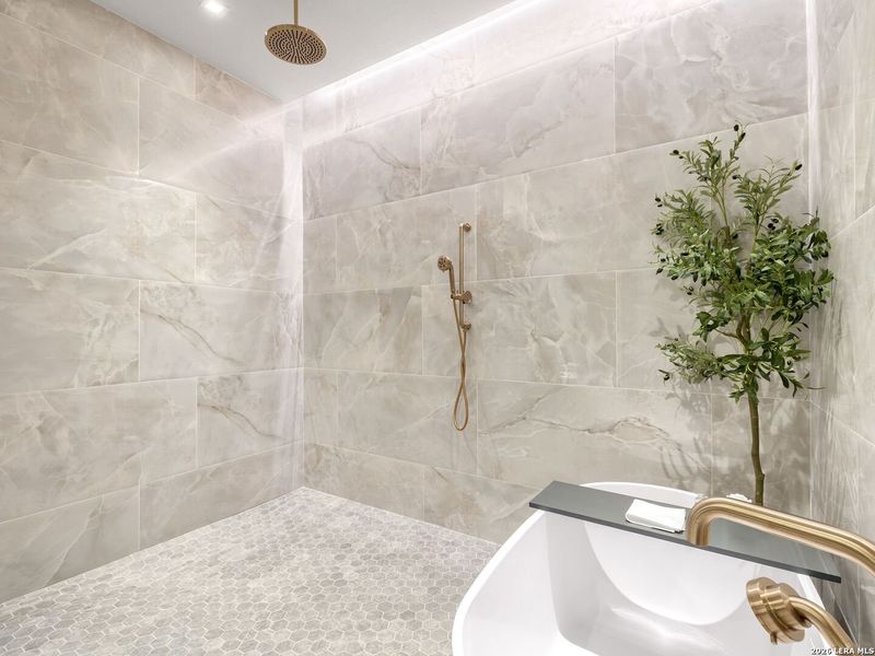 Close-up of interior finishes inside a home in , San Antonio (Image 20). Close-up of interior finishes inside a home in , San Antonio (Image 20).