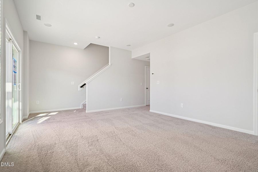 Frist Floor Guest Frist Floor Guest