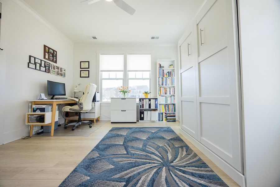 Furnished interior view inside a new home in , Ravenel (Image 45).