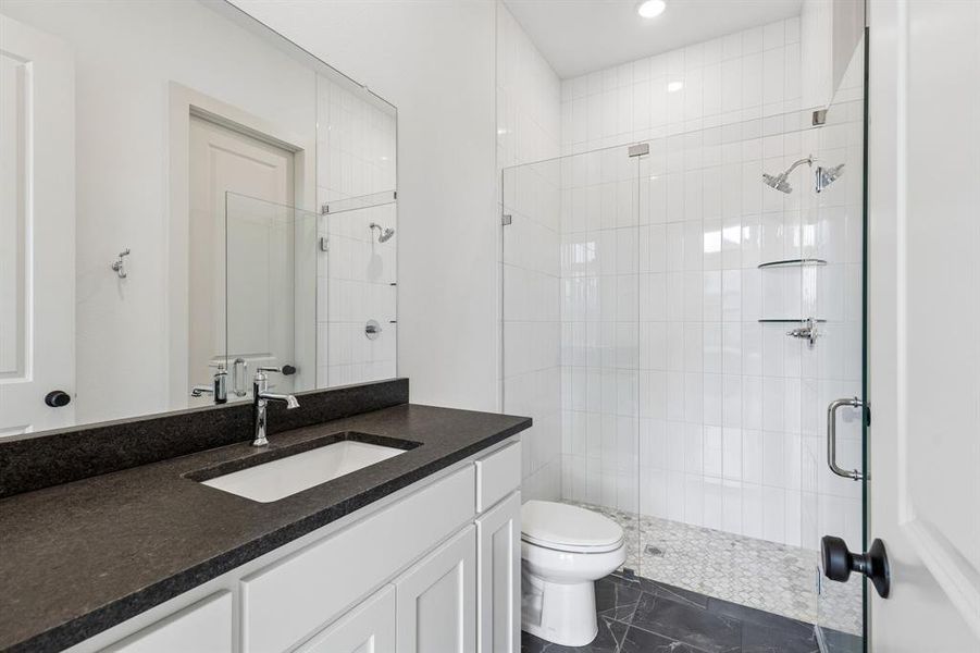 Friends and family will feel right at home in any of the beautifully finished guest baths offered in our Colton plan.