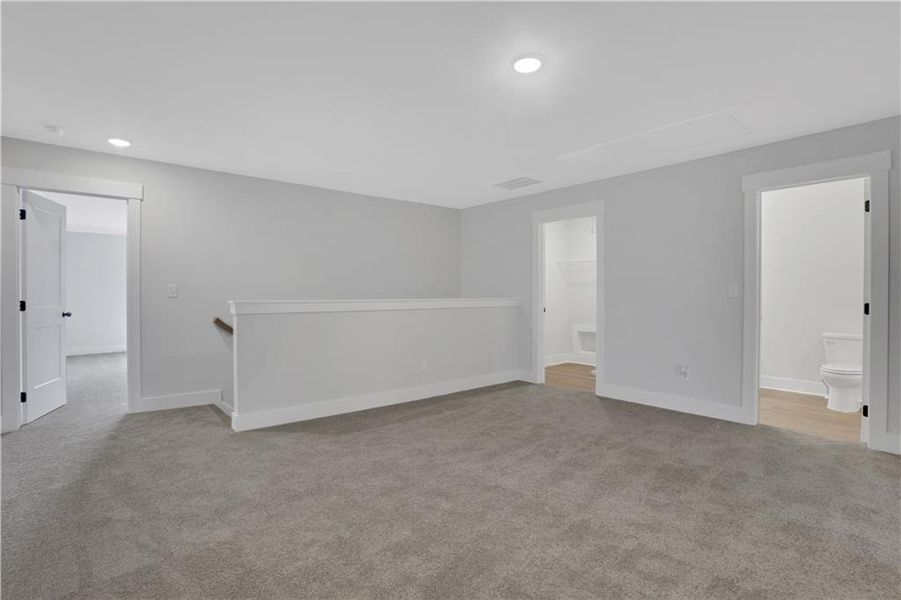 Spacious, unfurnished interior of a new home in , Dawsonville (Image 28).