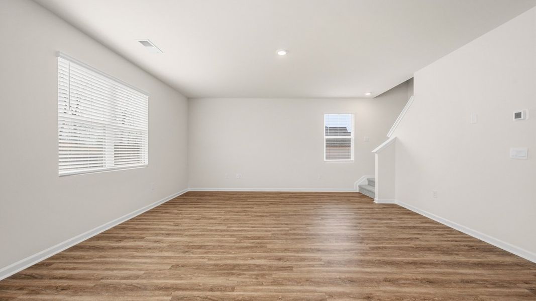 Spacious, unfurnished interior of a new home in Bridle Creek, Locust Grove (Image 20).