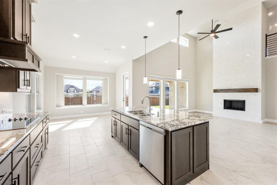 Furnished interior view inside a new home in Ridgepoint, Midlothian (Image 11).