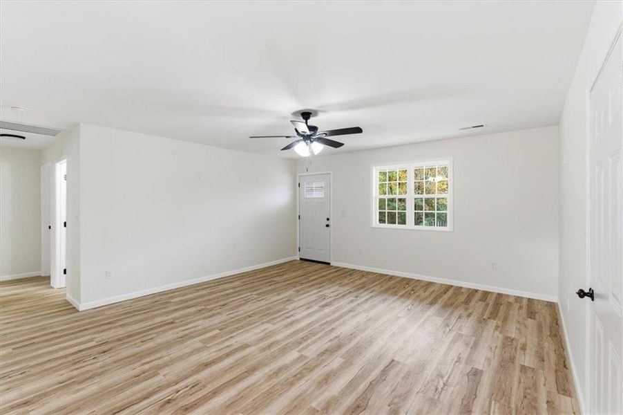 Spacious, unfurnished interior of a new home in , Rome (Image 15).