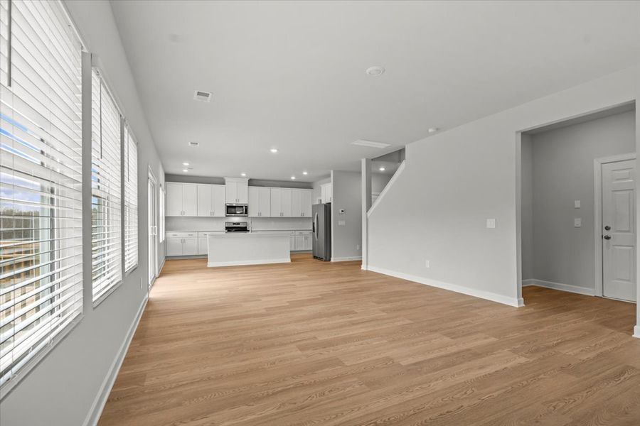 Spacious, unfurnished interior of a new home in Chatham Forest, Duncan (Image 24).