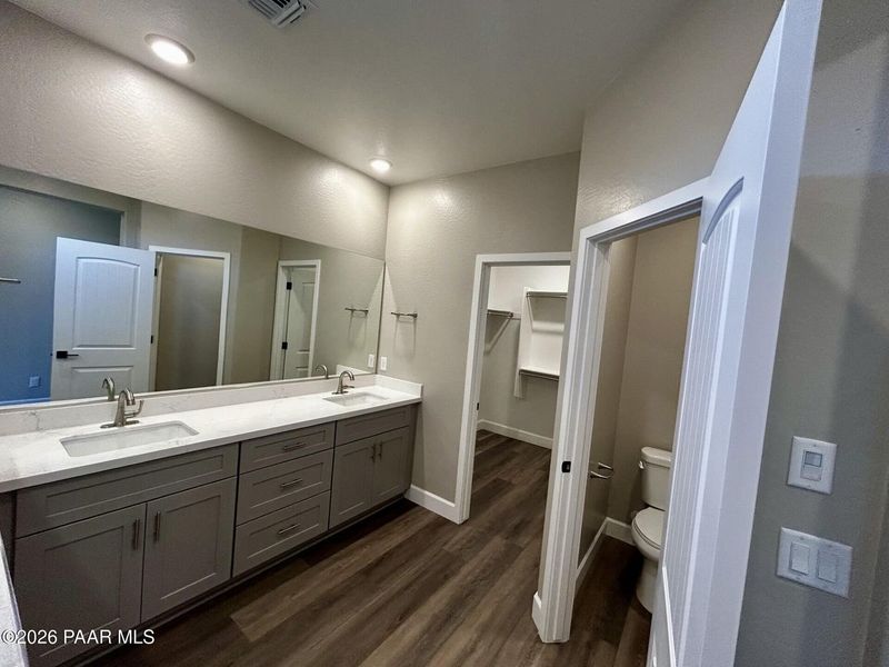 Furnished interior view inside a new home in North Ridge at Pronghorn Ranch, Prescott Valley (Image 11).
