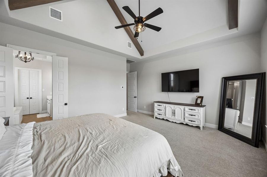 Furnished interior view inside a new home in Springside Estates, Waxahachie (Image 34). Furnished interior view inside a new home in Springside Estates, Waxahachie (Image 34).