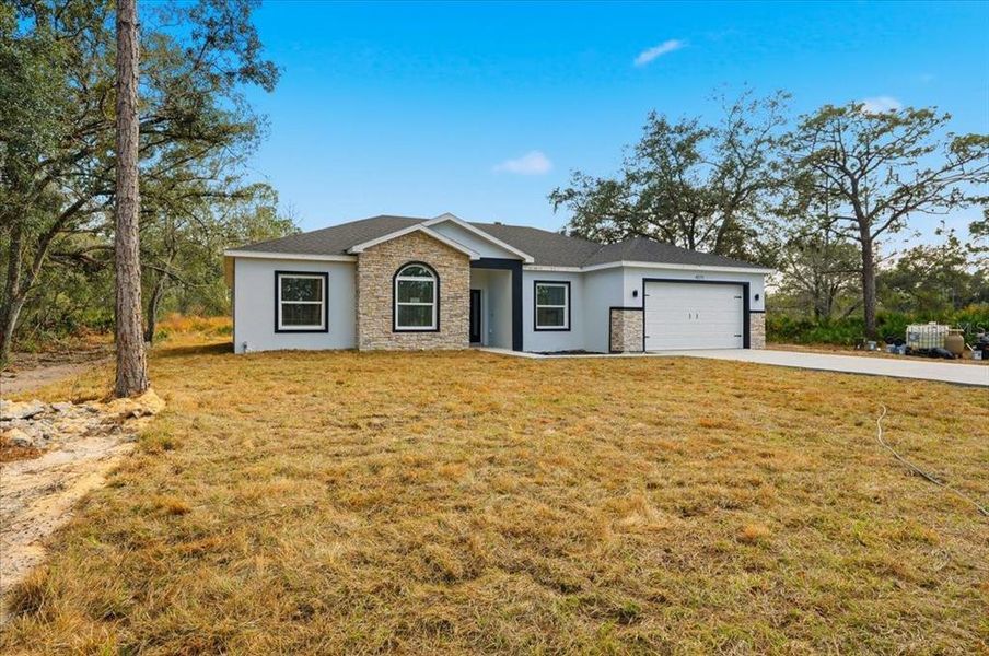 Image 47 of a home in .