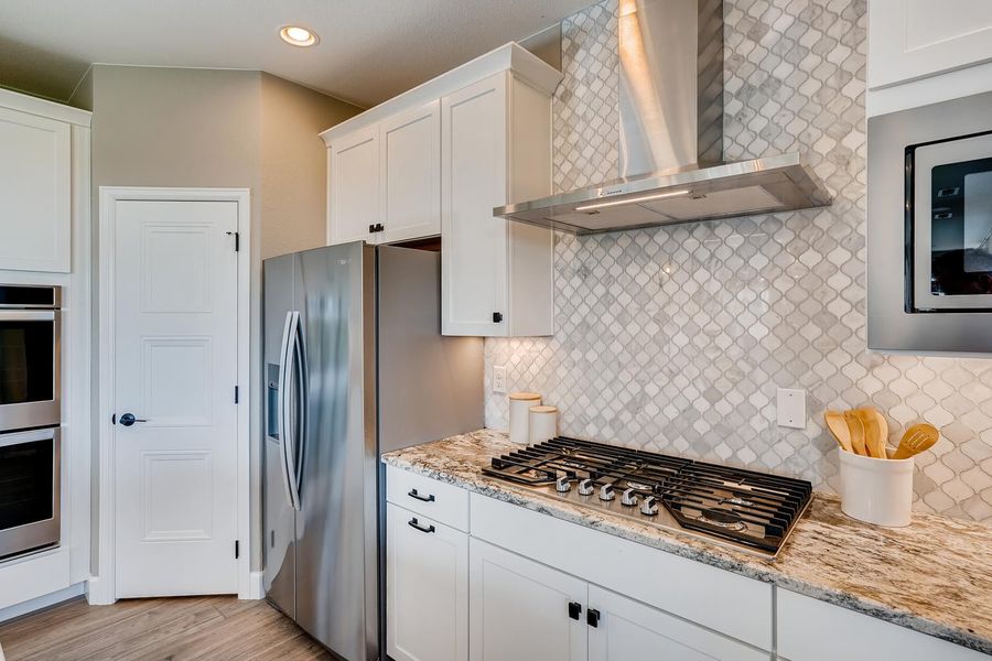 4br New Home in Frederick, CO.  - Slide 27