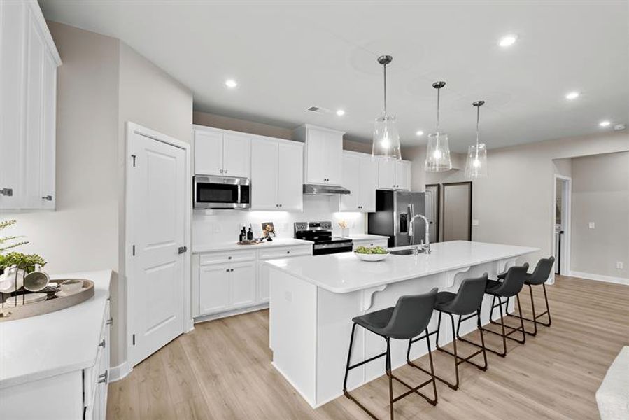 Representative furnished interior of a home built from the Palladio Ranch by Ryan Homes in Ravenfield, Charlotte (Image 23).