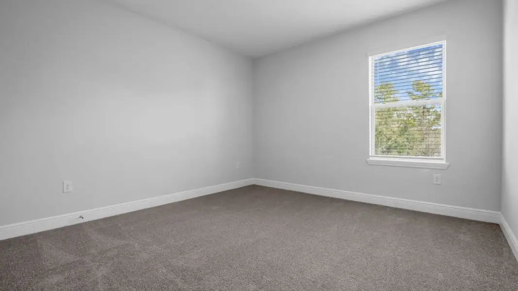 Spacious, unfurnished interior of a new home in Waterleigh, Winter Garden (Image 19).