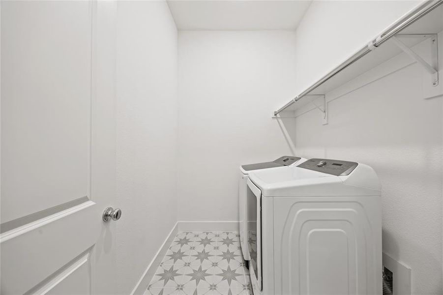 Furnished interior view inside a new home in Thompson Farms: 50ft. lots, Van Alstyne (Image 24). Furnished interior view inside a new home in Thompson Farms: 50ft. lots, Van Alstyne (Image 24).