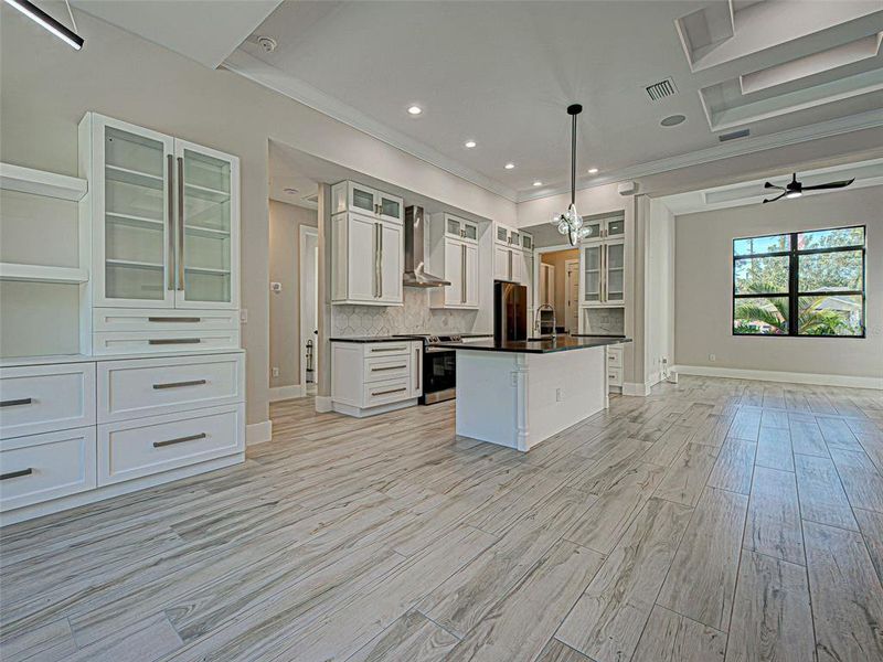 Image 53 of a home in .