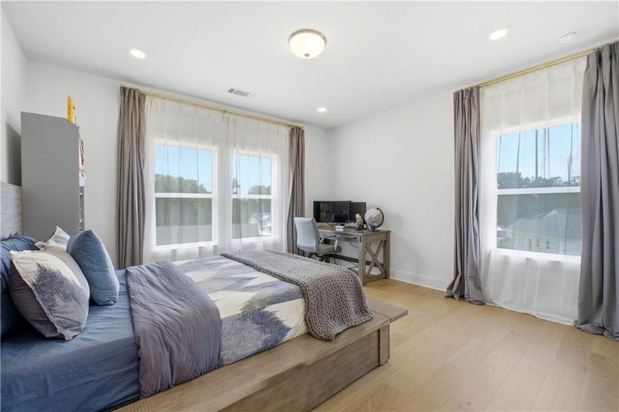 Furnished interior view inside a new home in , Alpharetta (Image 38).