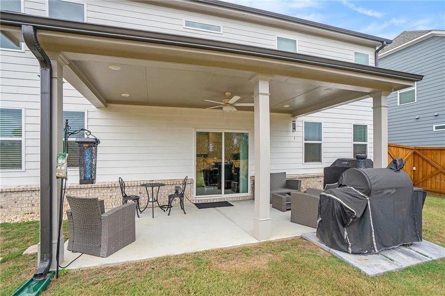 Exterior details and patio area of a home in , Loganville (Image 3).