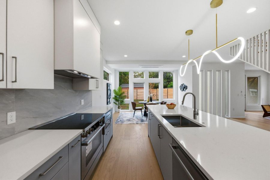 Furnished interior view inside a new home in , Austin (Image 8).