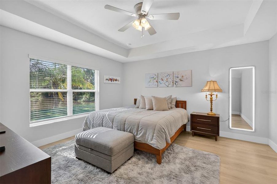 Furnished interior view inside a new home in , Mount Dora (Image 16).