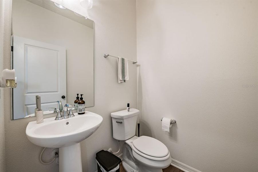 Furnished interior view inside a new home in , Zephyrhills (Image 11).