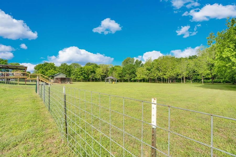 Natural landscape and outdoor views near  in Palmer (Image 29).