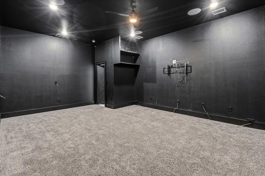 Spacious, unfurnished interior of a new home in , Frisco (Image 33). Spacious, unfurnished interior of a new home in , Frisco (Image 33).