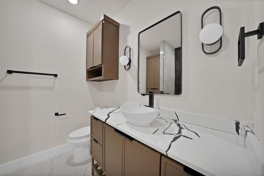 Furnished interior view inside a new home in , Fort Worth (Image 12).