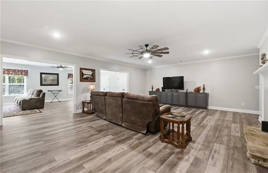 Furnished interior view inside a new home in , Dawsonville (Image 34).