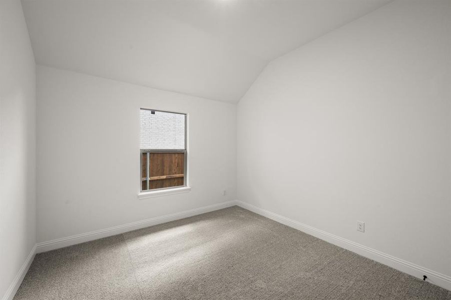 7725 Sweet Sorghum- Bedroom