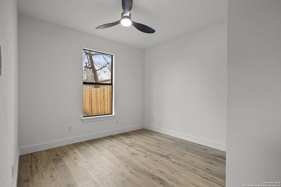Spacious, unfurnished interior of a new home in , San Antonio (Image 41).